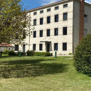  Appart hôtel Des Portes Du Velay