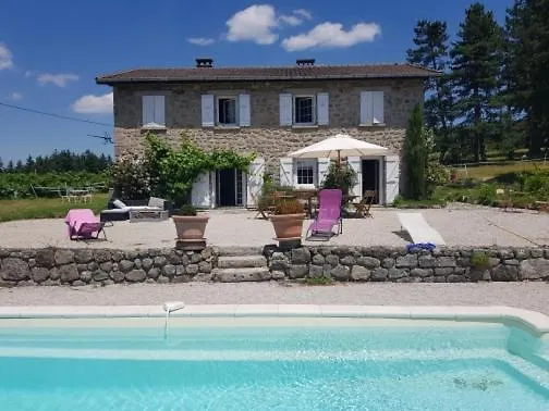 Cosy Room Saint-Romain-Lachalm Bed & Breakfast